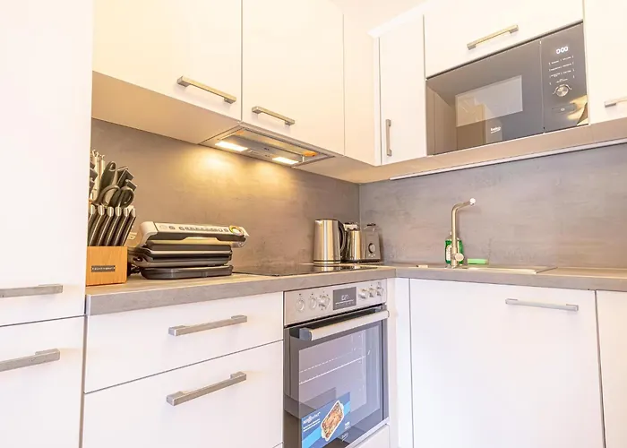 9 Min To Center, Modern 1br & 1lr With Balcony & Smart Tv * Vídeň