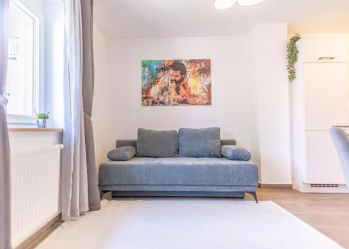 9 Min To Center, Modern 1br & 1lr With Balcony & Smart Tv Vídeň